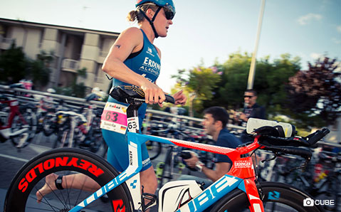 Triathlon bikes: For the fight against the clock